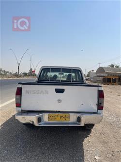نيسان بيك اب
